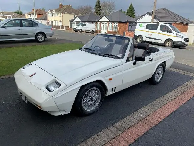 Reliant Scimitar