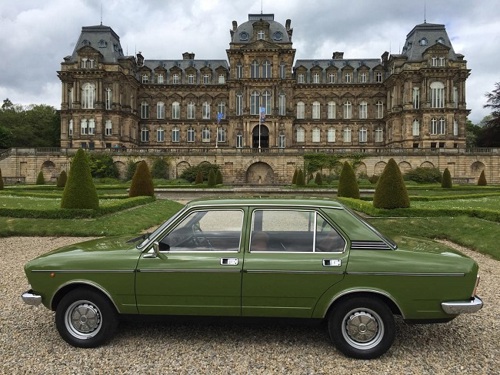 Green car side