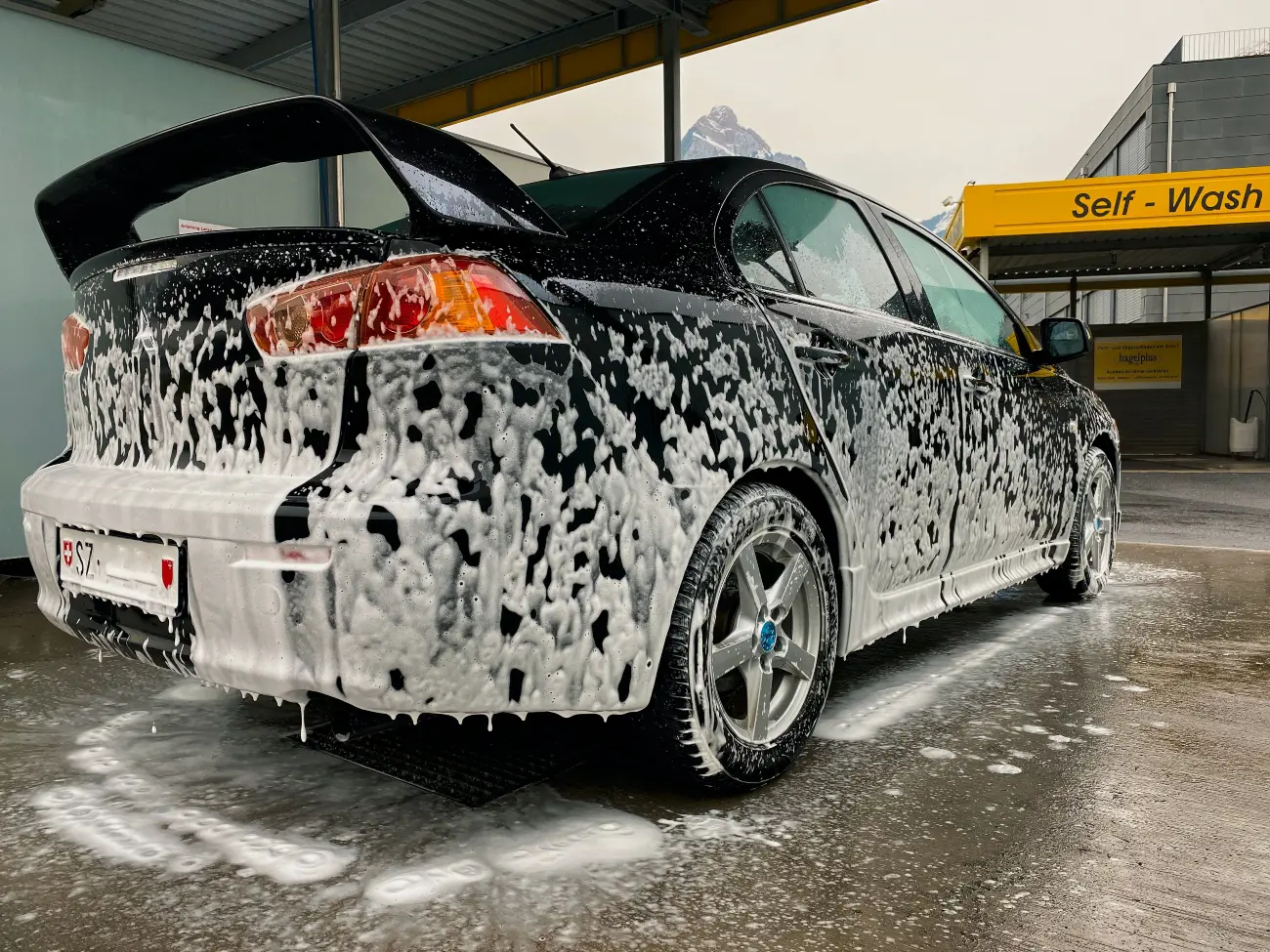 Mitsubishi Lancer