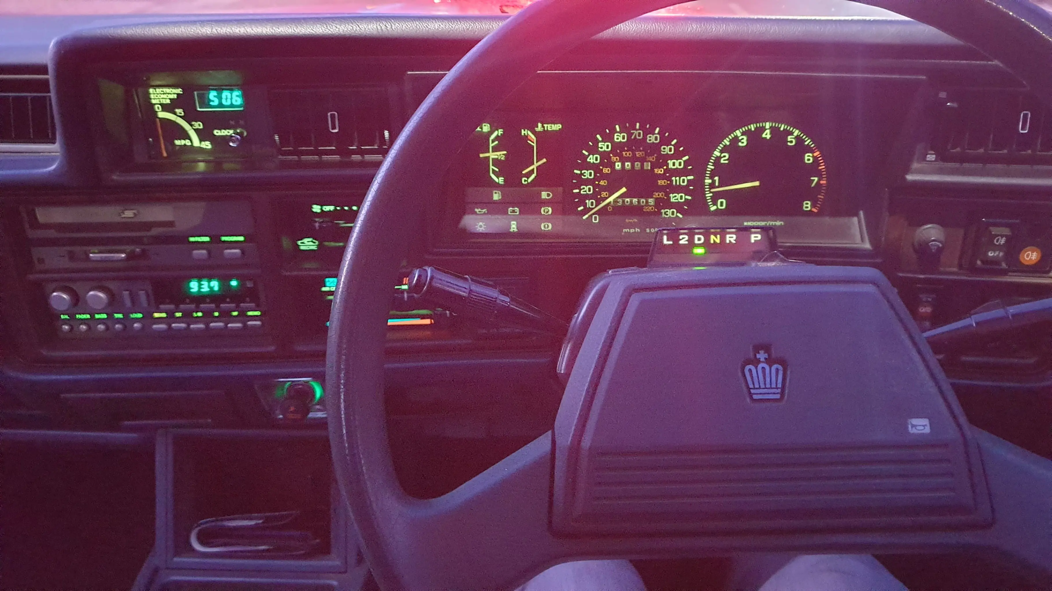 Toyota Crown Dashboard