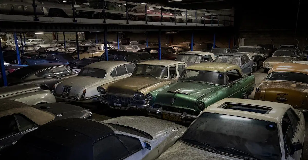 Cars in dark