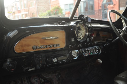 Mossie the Morris Minor interior