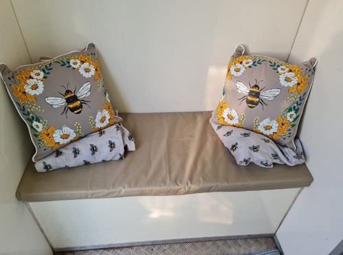 Bee cushions