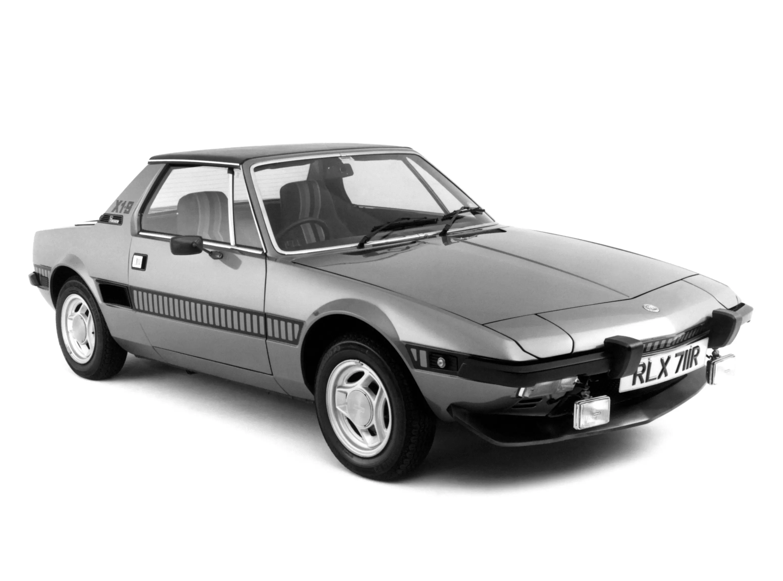 Fiat X19
