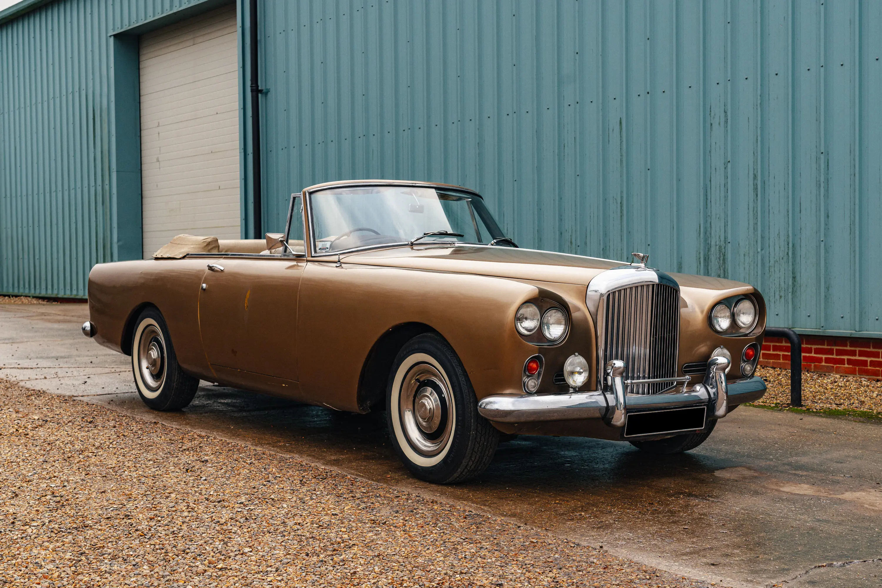 Brown car