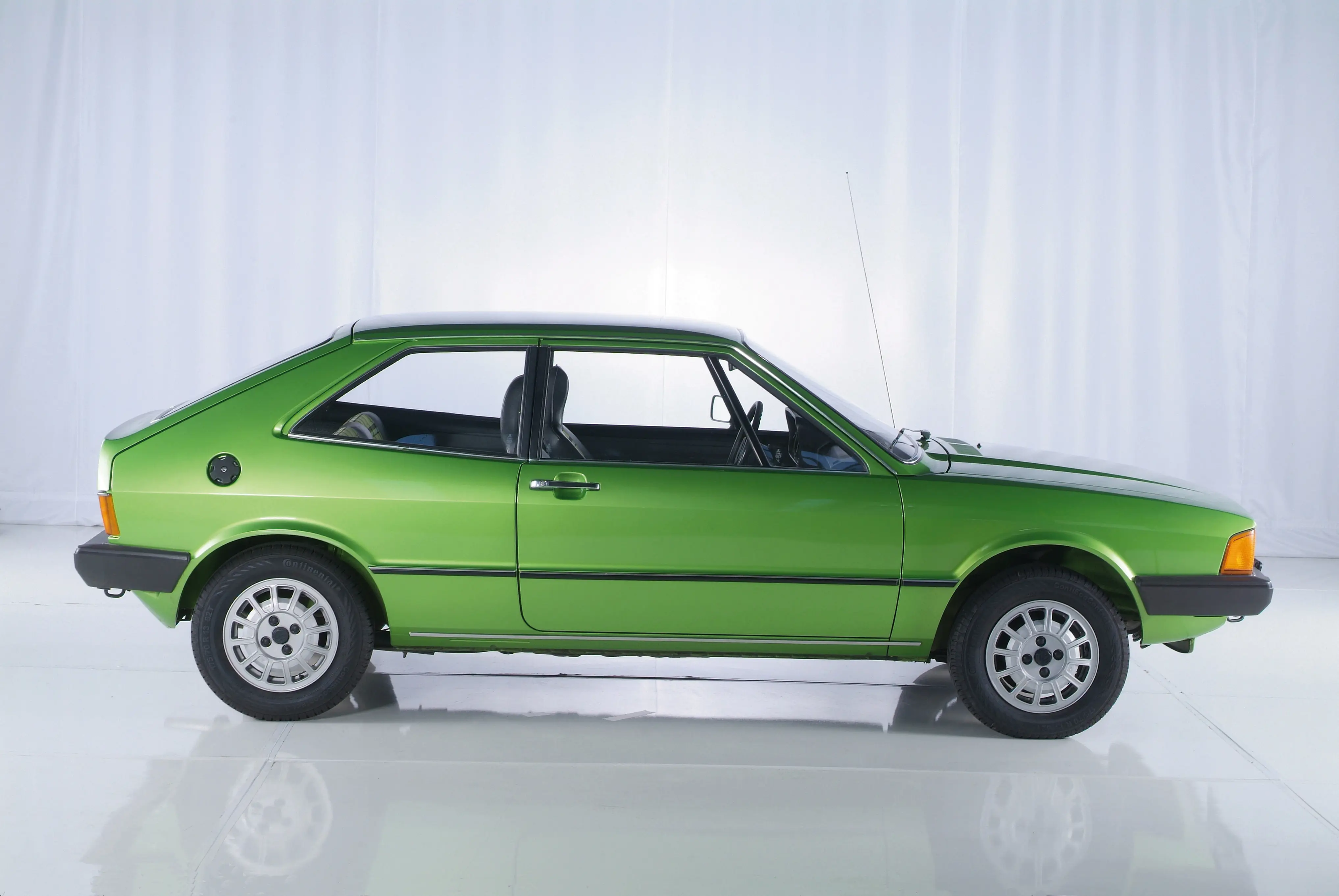 Green car