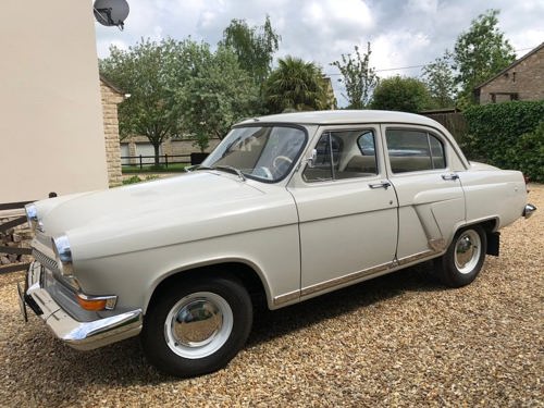 GAZ Volga Side Profile