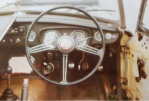 MG Steering Wheel
