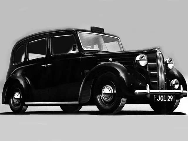 Austin FX3