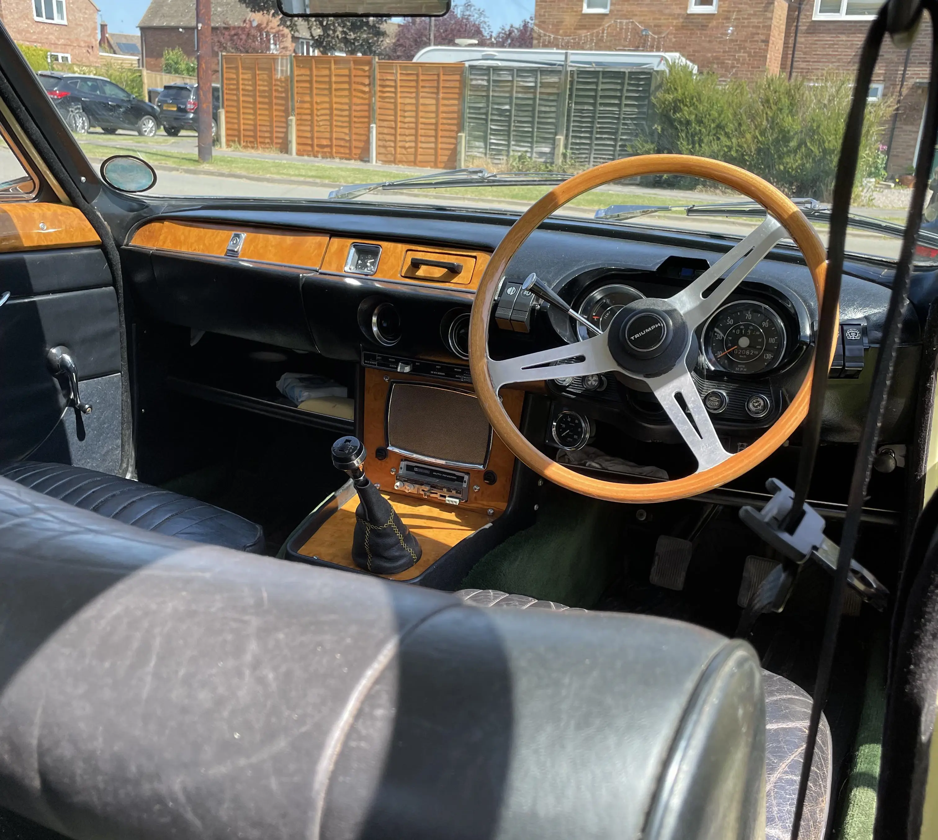 Tri Interior
