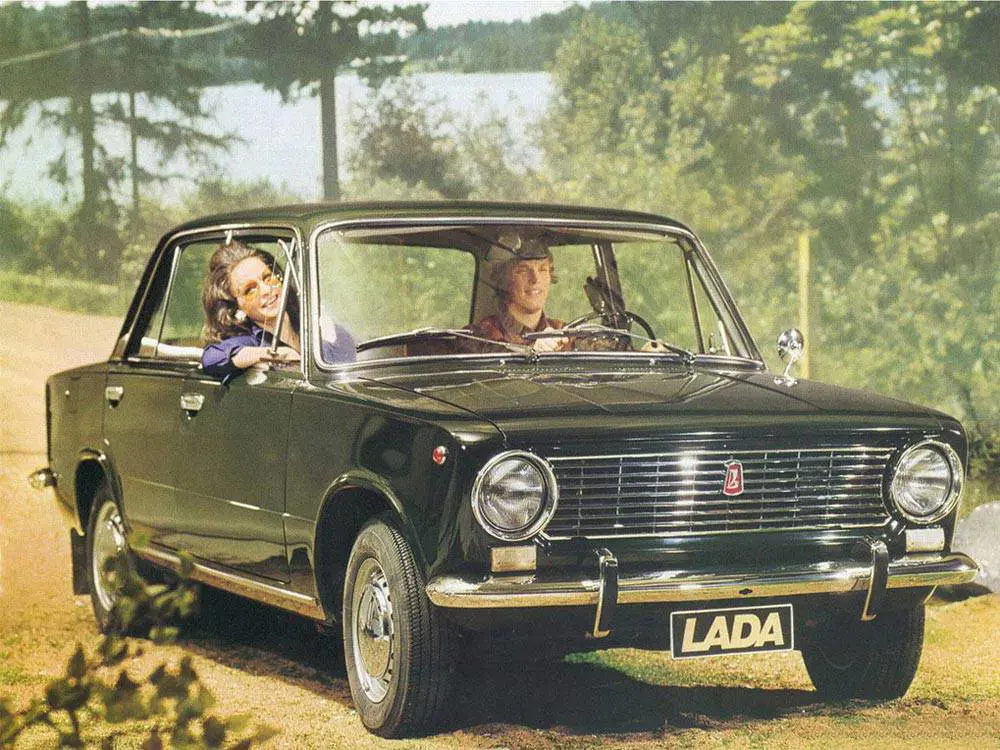 OLD ADVERTS OF THE WEEK - LADA