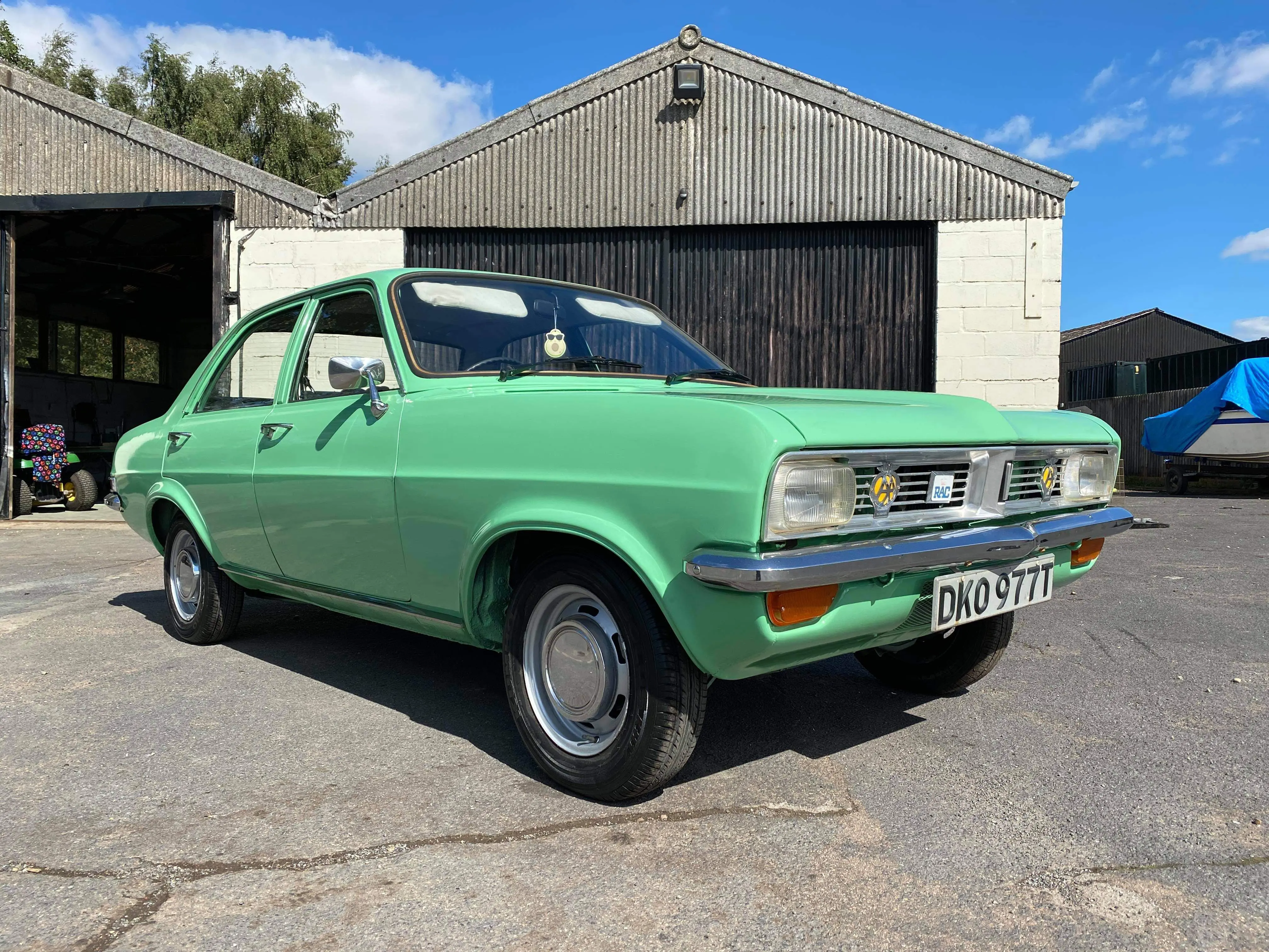 VAUXHALL VIVA HC