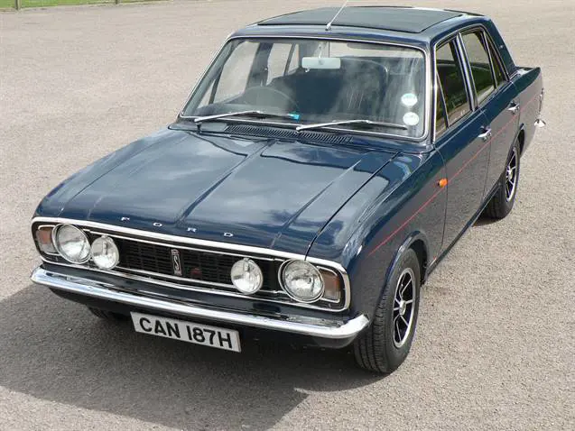 Cortina Savage