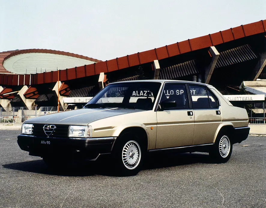 Alpha Romeo 90