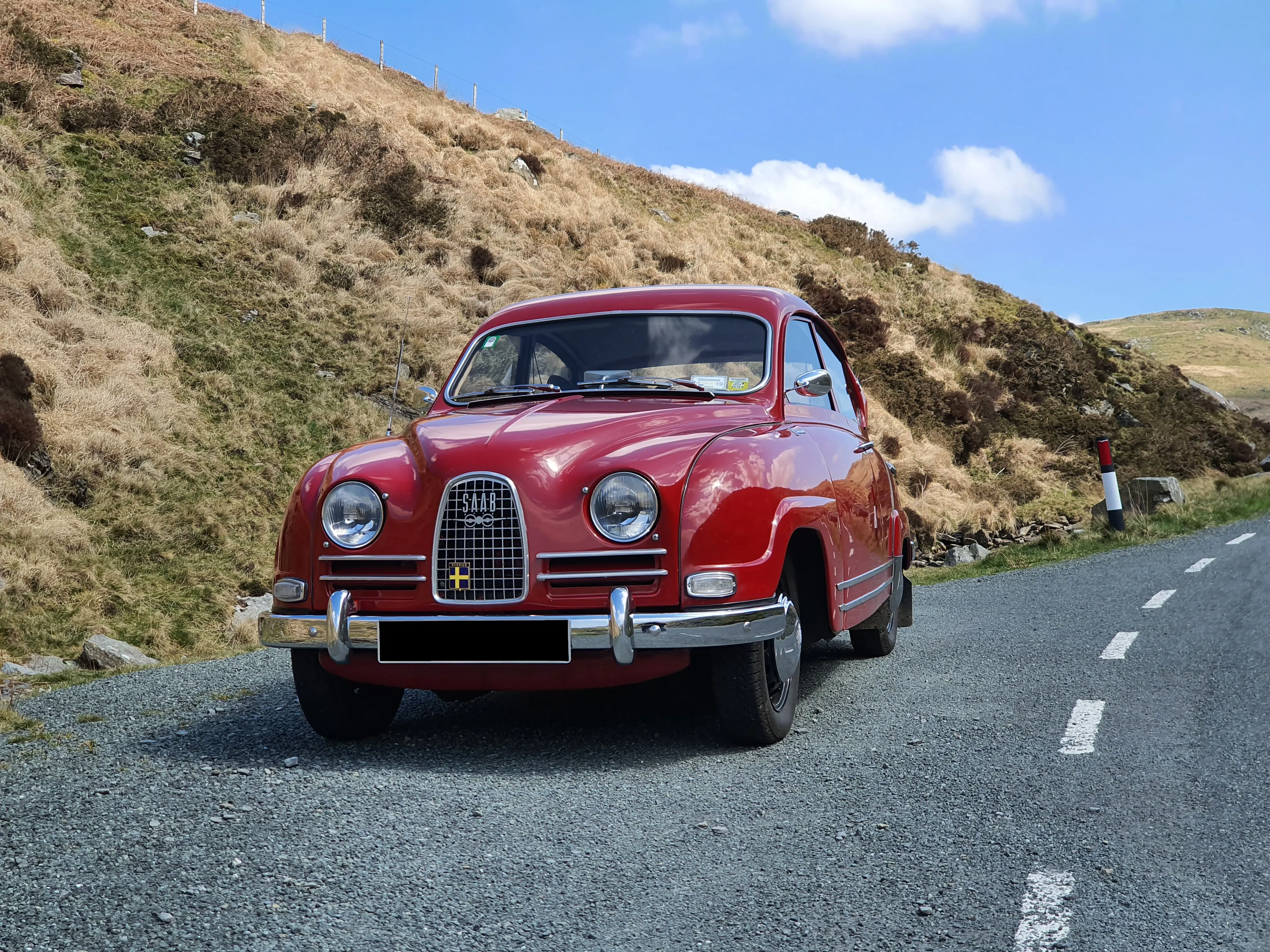 Red car