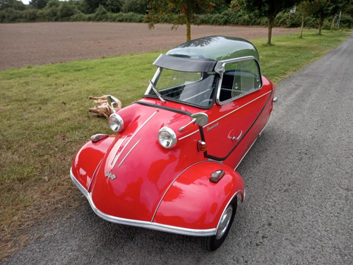 Red car